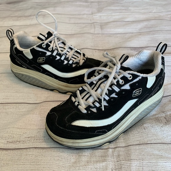 shape ups tennis shoes